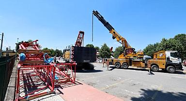 Başkan Alemdar sözünü tuttu; Mithatpaşa-Gar arası tren raylarının ray altına alınması projesinde çalışmalar