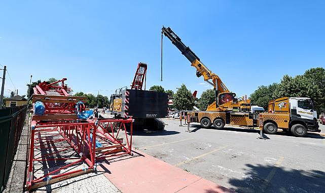 Başkan Alemdar sözünü tuttu; Mithatpaşa-Gar arası tren raylarının ray altına alınması projesinde çalışmalar
