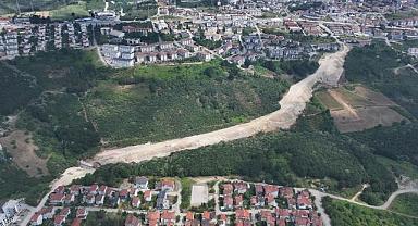 Beşköprü'de 14 metrelik istinat duvarı tamam, altyapı bitiyor
