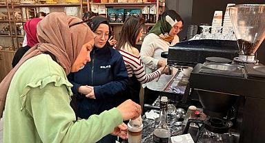 Büyükşehir’in Çikolata ve Kahve Atölyesi’nde ikinci dönem tamamlandı