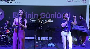 Ezginin Günlüğü konseriyle Millet Bahçesi’nde müzik şöleni yaşandı