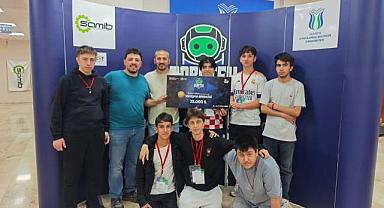 Karasulu Öğrencilerden Robotek’te Çifte Türkiye Derecesi