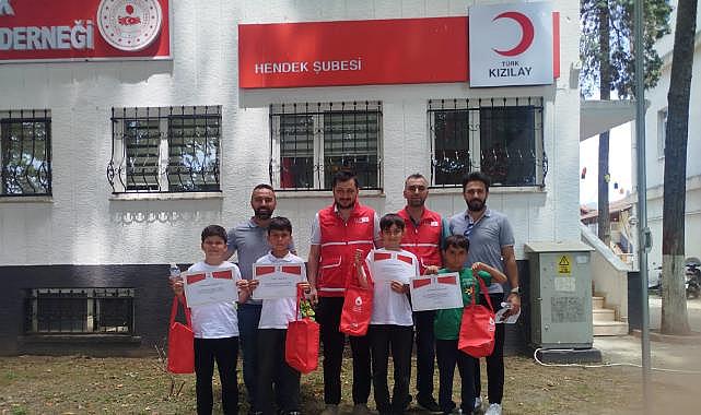 Küçük yüreklerden, Gazze'ye büyük destek!