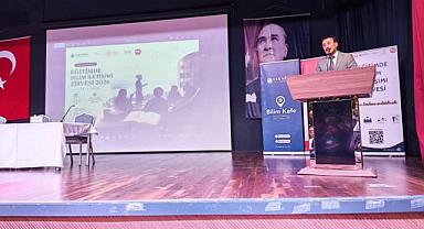 SAKARYA’DA EĞİTİMİN TÜM PAYDAŞLARI “EĞİTİMDE BİLİM İLETİŞİMİ ZİRVESİ”NDE BULUŞTU