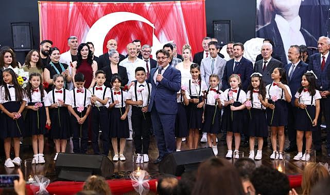 Sakarya Maarif Orkestrası ve Çoksesli Öğrenci Korosu Konseri Gerçekleştirildi