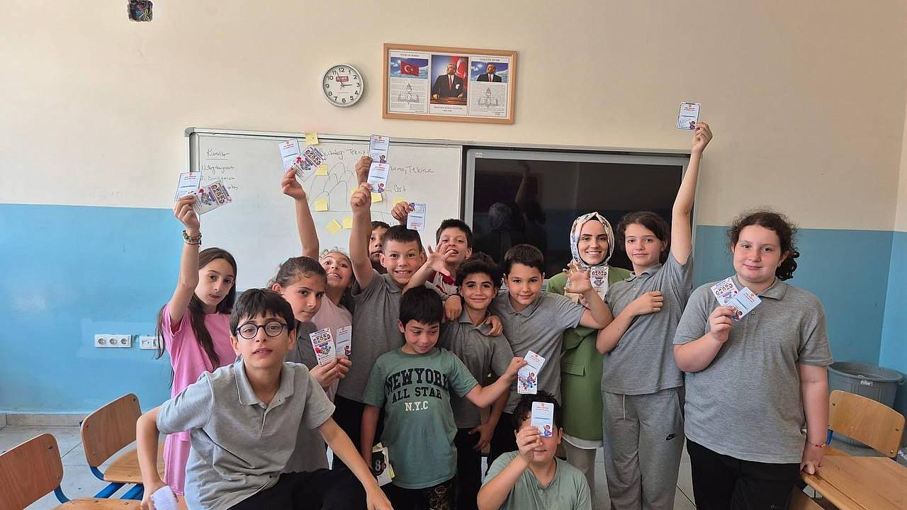 Sapanca Alaçam Ortaokulu’nda akran zorbalığına karşı farkındalık atölyesi