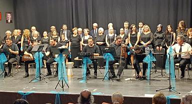 Trabzonlular Derneği Dostlar Korosu’ndan Muhteşem Konser