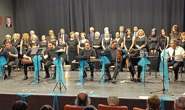 Trabzonlular Derneği Dostlar Korosu’ndan Muhteşem Konser