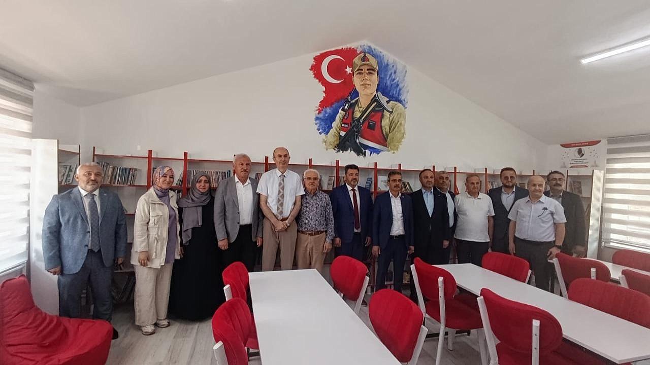 Trabzonlular Derneği’nden Eğitime Katkı