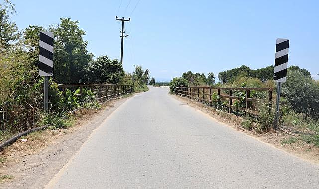 BAŞKAN ALEMDAR, KÖPRÜ YAPMAYA DEVAM EDİYOR