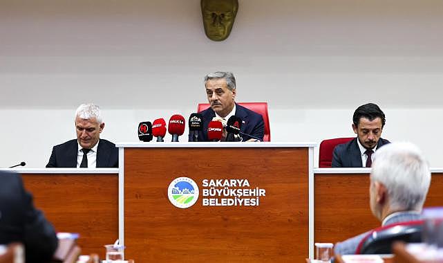 Başkan Yusuf Alemdar Büyükşehir meclis toplantısında; şehrin yeni müjdelerini paylaştı