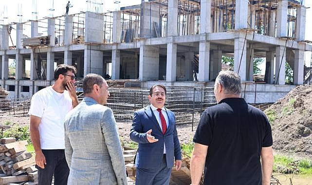 İl Millî Eğitim Müdürü Coşkun Bakırtaş Adapazarı’nda Yapımı Süren Okullarda İncelemelerde Bulundu