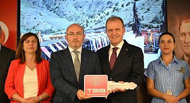 TÜRKİYE BELEDİYELER BİRLİĞİNDEN HENDEK BELEDİYESİNE HİBE OTOBÜS DESTEĞİ!