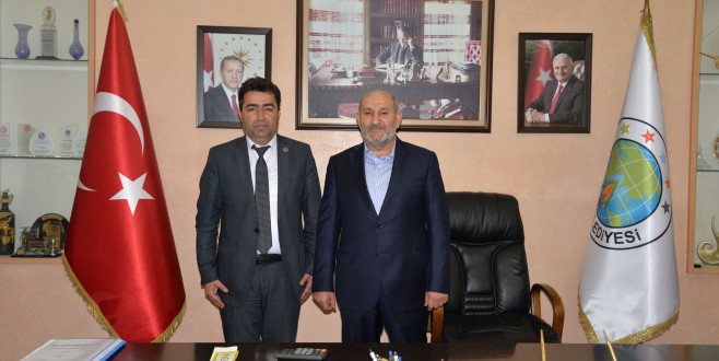 ELMA DİYARI BÜYÜKKABACADAN,BAŞKAN PÜSKÜLLÜ'YE MİSAFİR GELDİ...