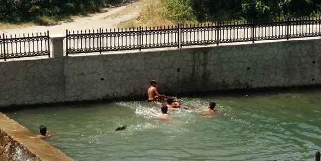 BELEDİYE,ULUDEREYE KANALİZASYON AKITMAYI NE ZAMAN DURDURACAK?
