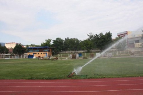 HENDEK'TE AMATÖR FUTBOL ZOR DURUMDA...