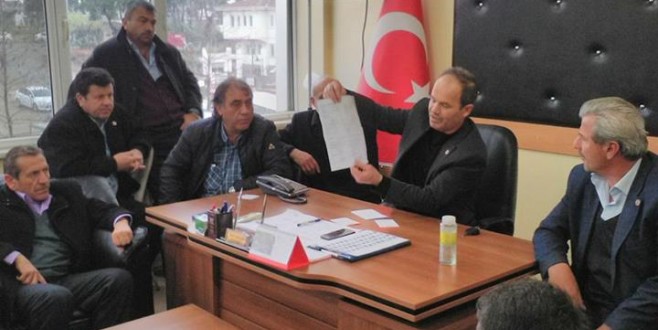 BAŞKAN İSMET İSKEFİYELİ İSTİFA ETTİ...