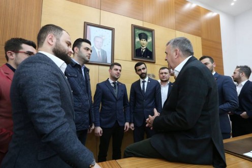 MİLLİ BİRLİK VE DÜŞÜNCE DERNEĞİ ZEKİ TOÇOĞLUNU ZİYARET ETTİ.