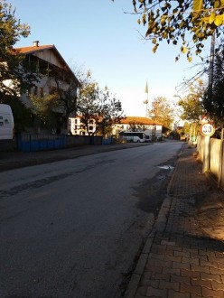VATANDAŞ YOLA SET YAPILMASINI İSTİYOR...